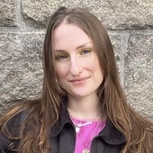 Meet your Posher, Claudia